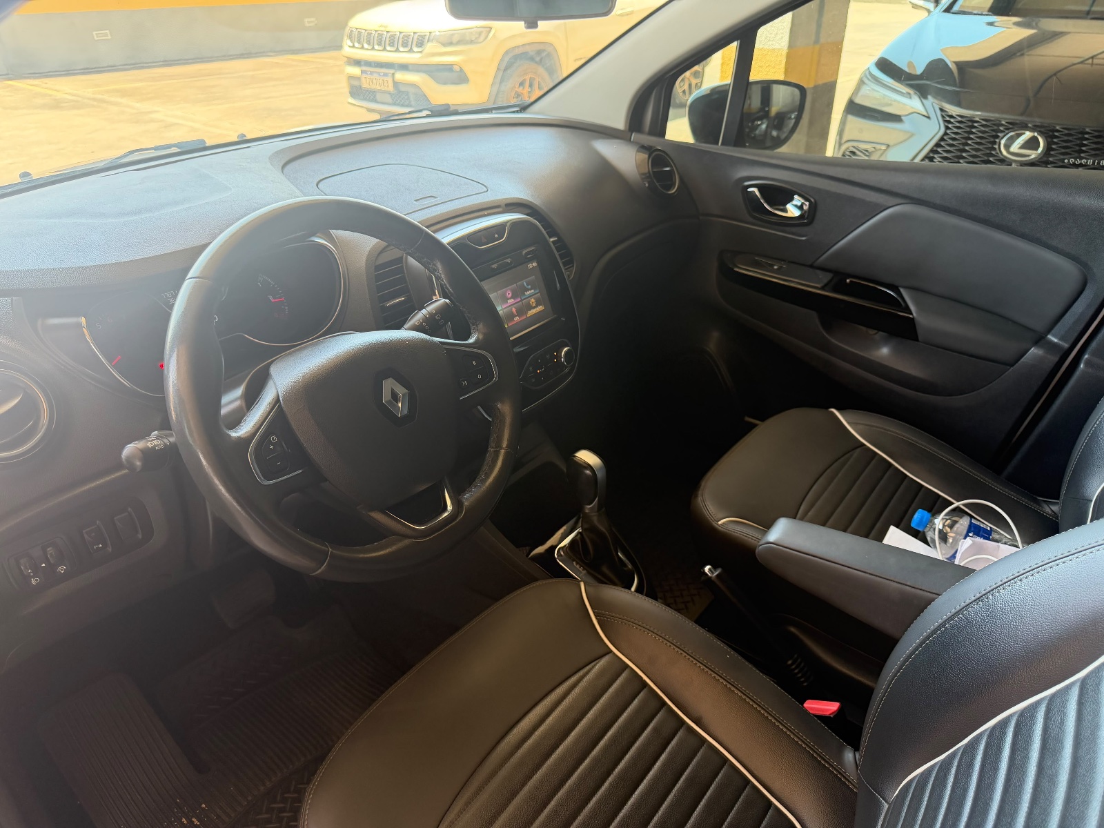 Renault CAPTUR Intense 2.0 16V Flex 5p Aut., foto 7 de 11