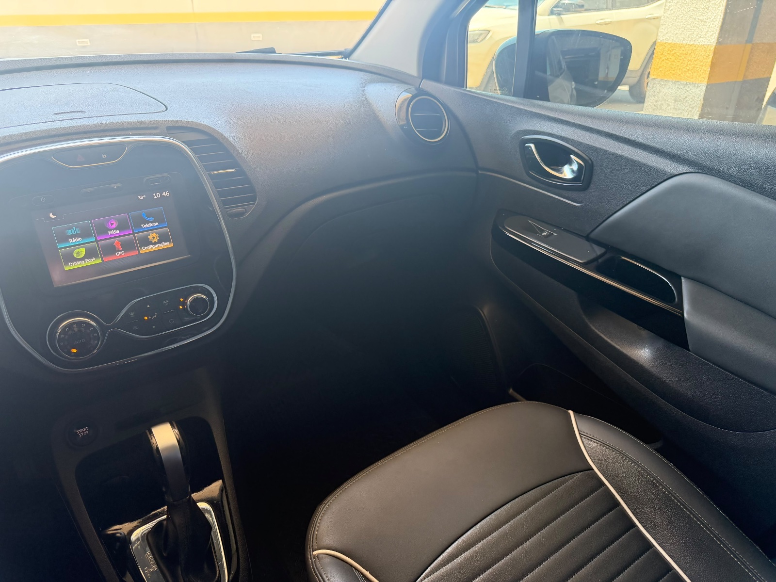 Renault CAPTUR Intense 2.0 16V Flex 5p Aut., foto 10 de 11