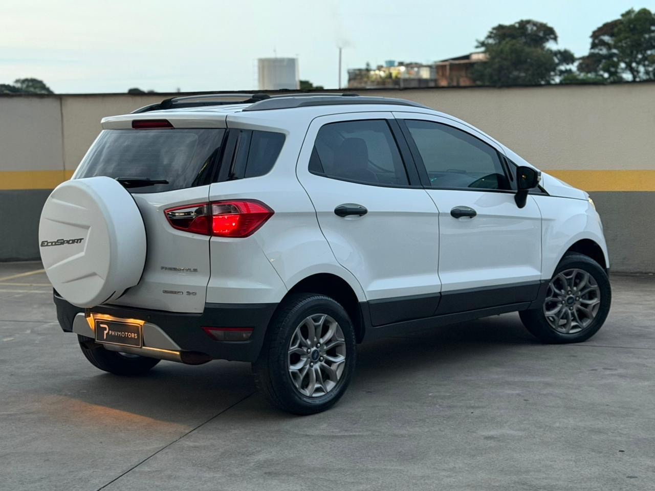Ford EcoSport FREESTYLE 2.0 16V Flex 5p Aut., foto 16 de 18