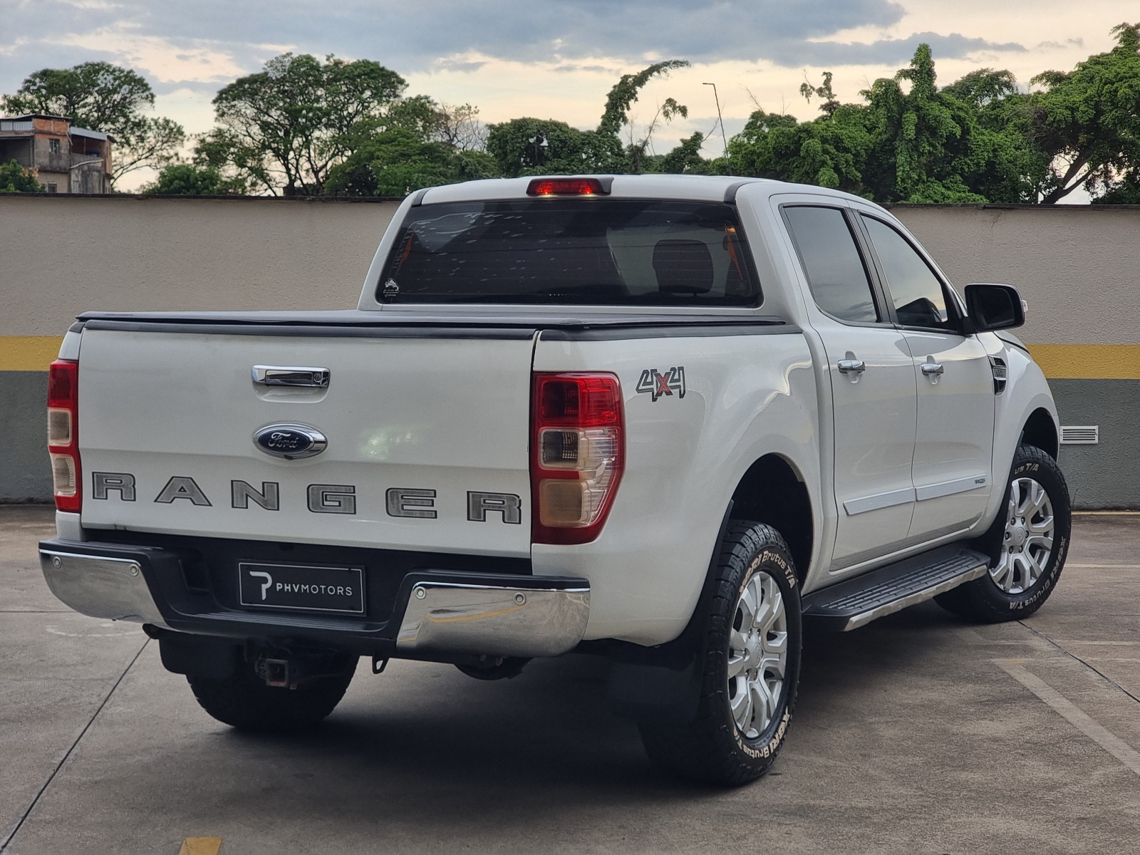 Ford Ranger XLT 3.2 20V 4x4 CD Diesel Aut., foto 4 de 10