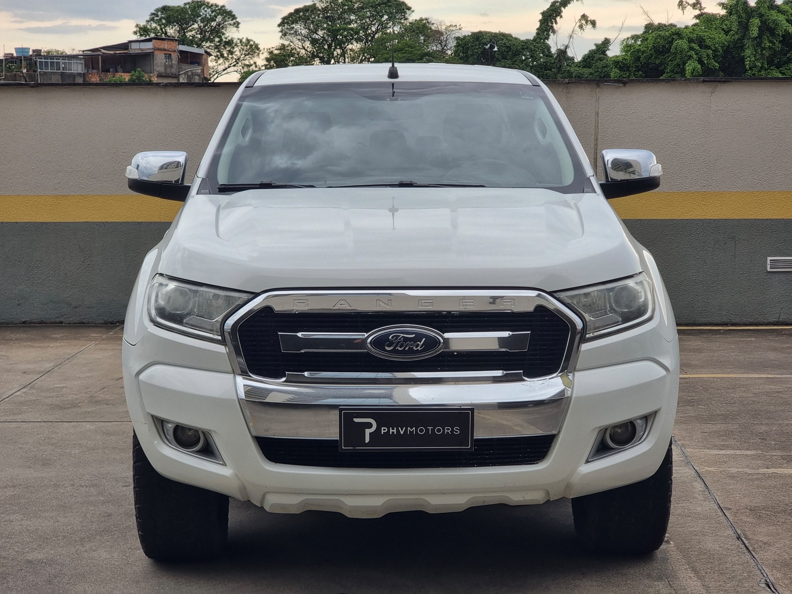 Ford Ranger XLT 3.2 20V 4x4 CD Diesel Aut., foto 2 de 10