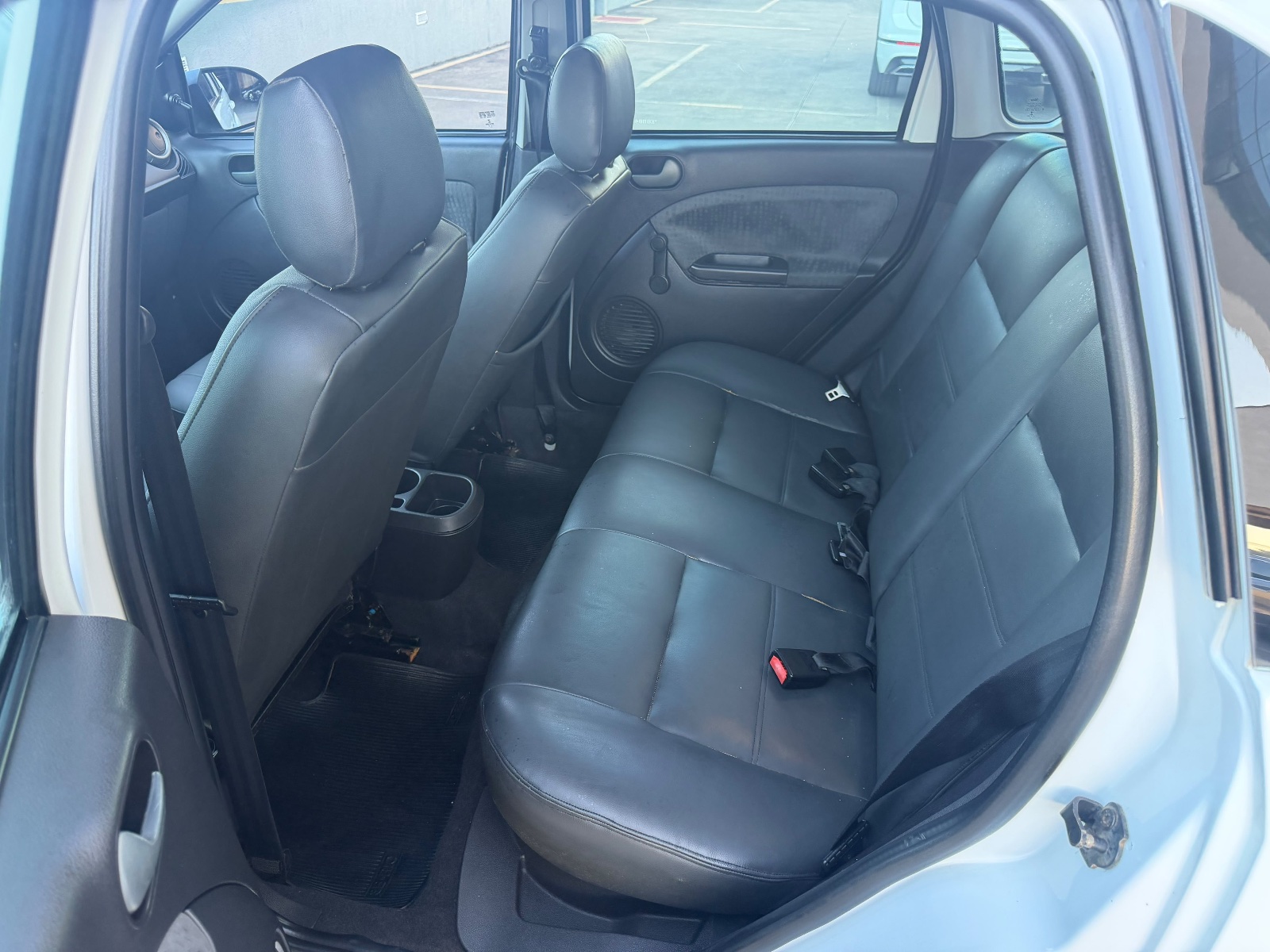 Ford Fiesta Sedan SE 1.6 8V Flex 4p, foto 9 de 14
