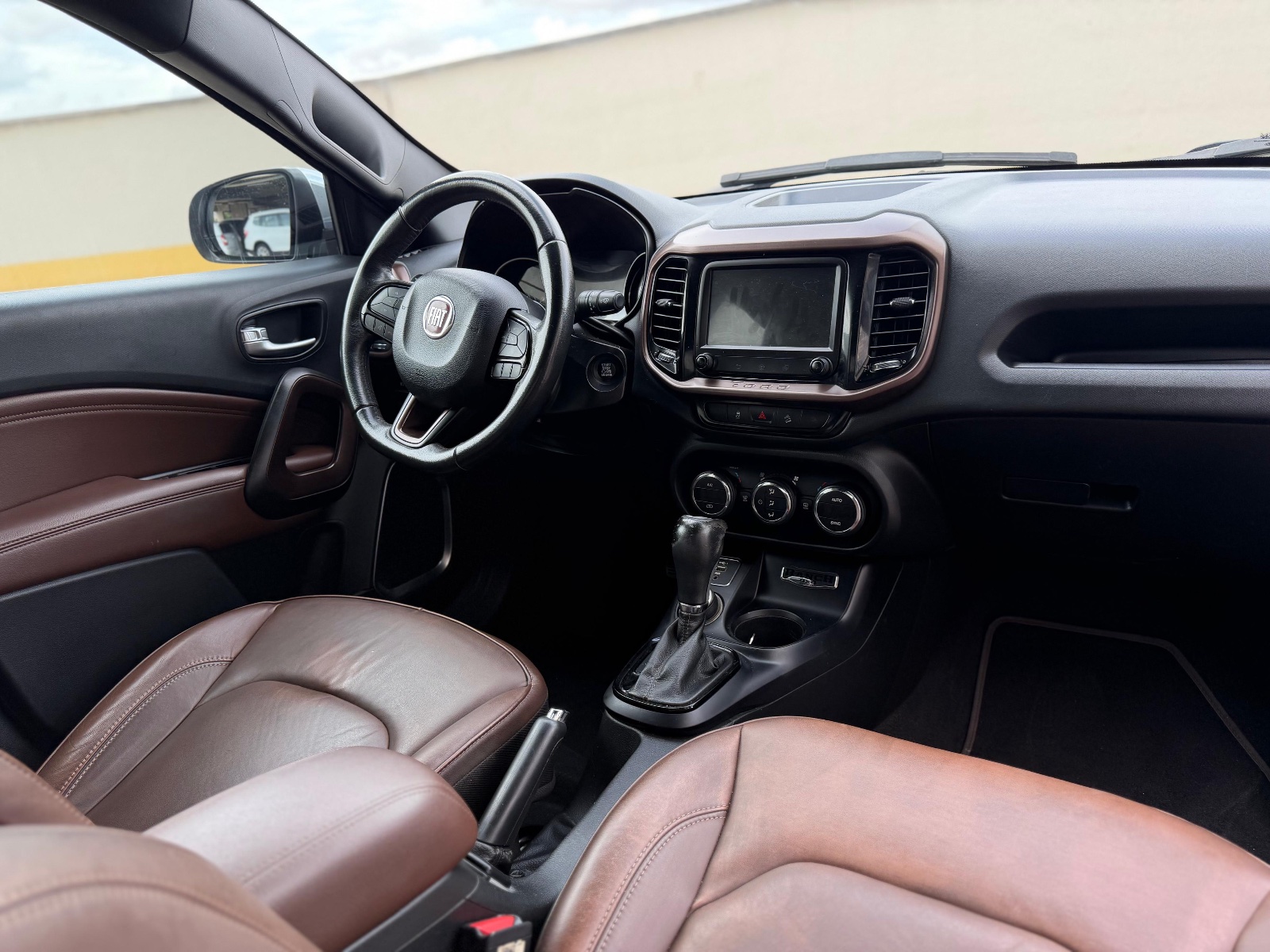 Fiat Toro Ranch 2.0 16V 4x4 TB Diesel Aut., foto 3 de 11