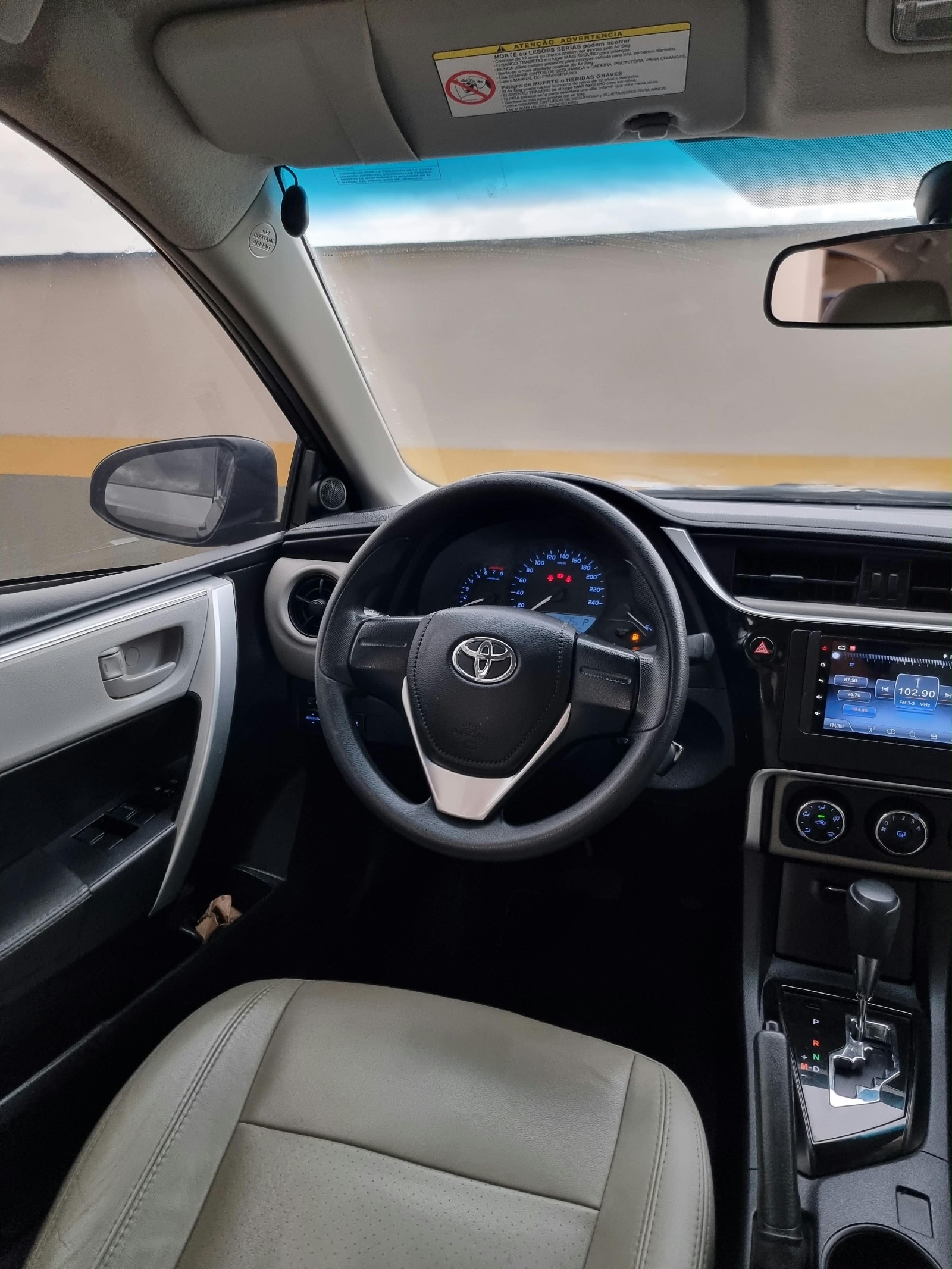 Toyota Corolla GLi 1.8 Flex 16V Aut., foto 12 de 13
