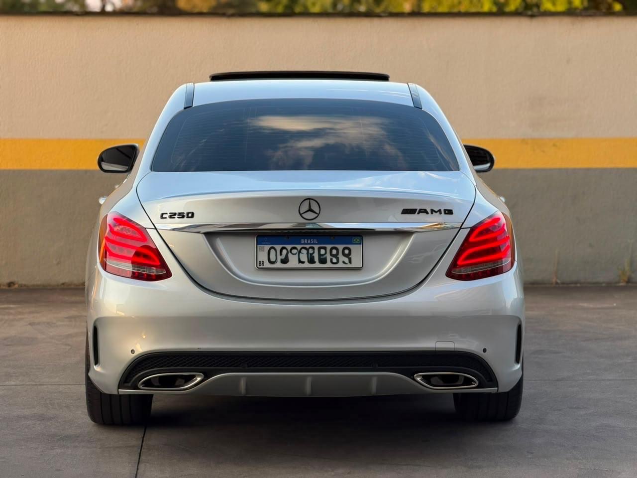Mercedes-Benz C-250 Sport 2.0 16V 211cv Aut., foto 5 de 15