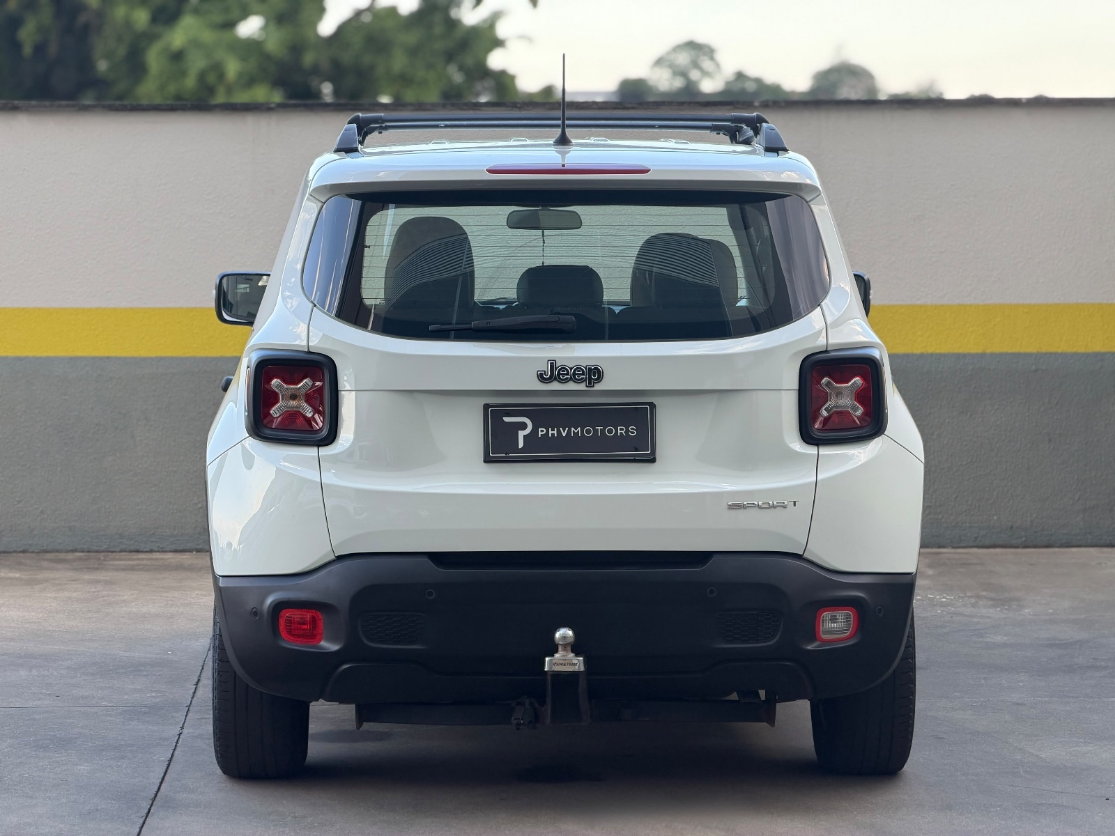 Jeep Renegade Sport 1.8 4x2 Flex 16V Mec., foto 5 de 16