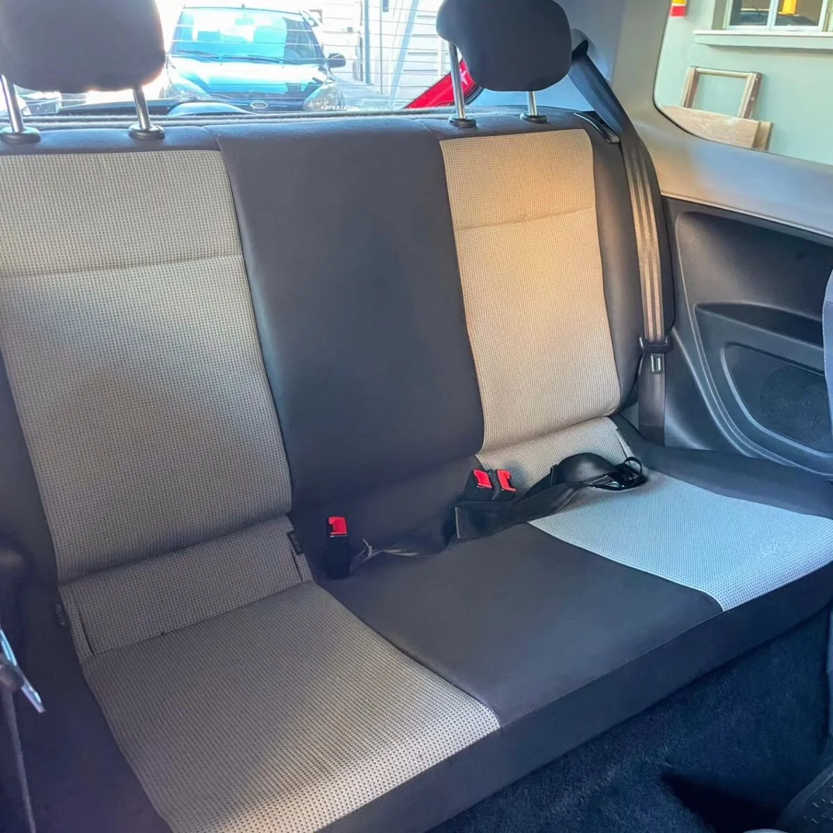 Volkswagen UP TAKE 1.0 COMPLETO, foto 8 de 8