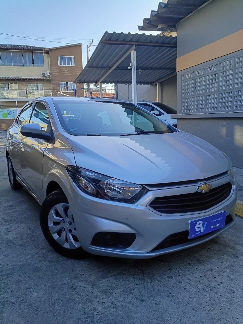 Chevrolet ONIX 1.0 LT, foto 1 de 6