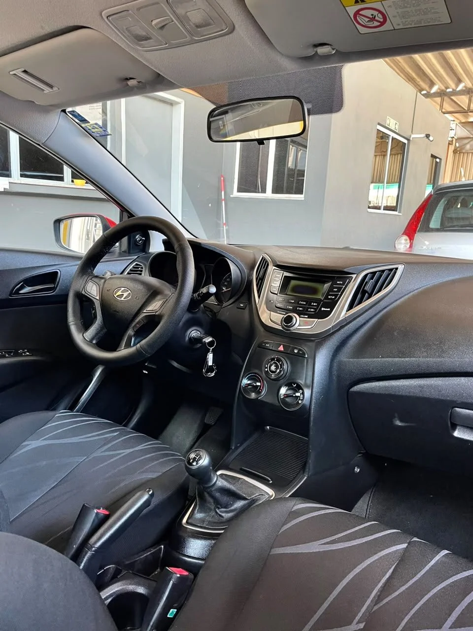 Hyundai HB20S 1.0 COMPLETO, foto 12 de 15