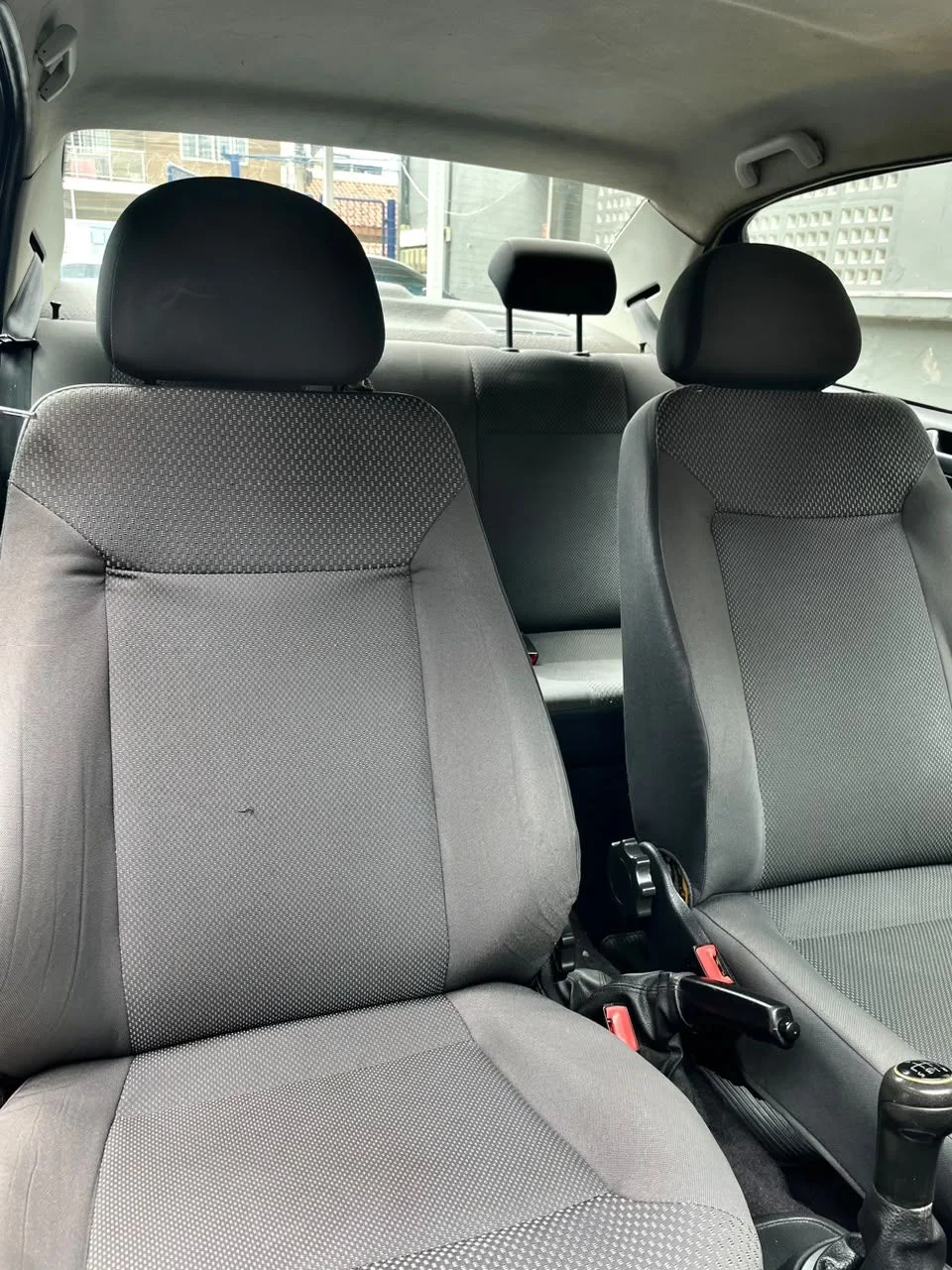 Volkswagen VOYAGE 1.6, foto 14 de 16