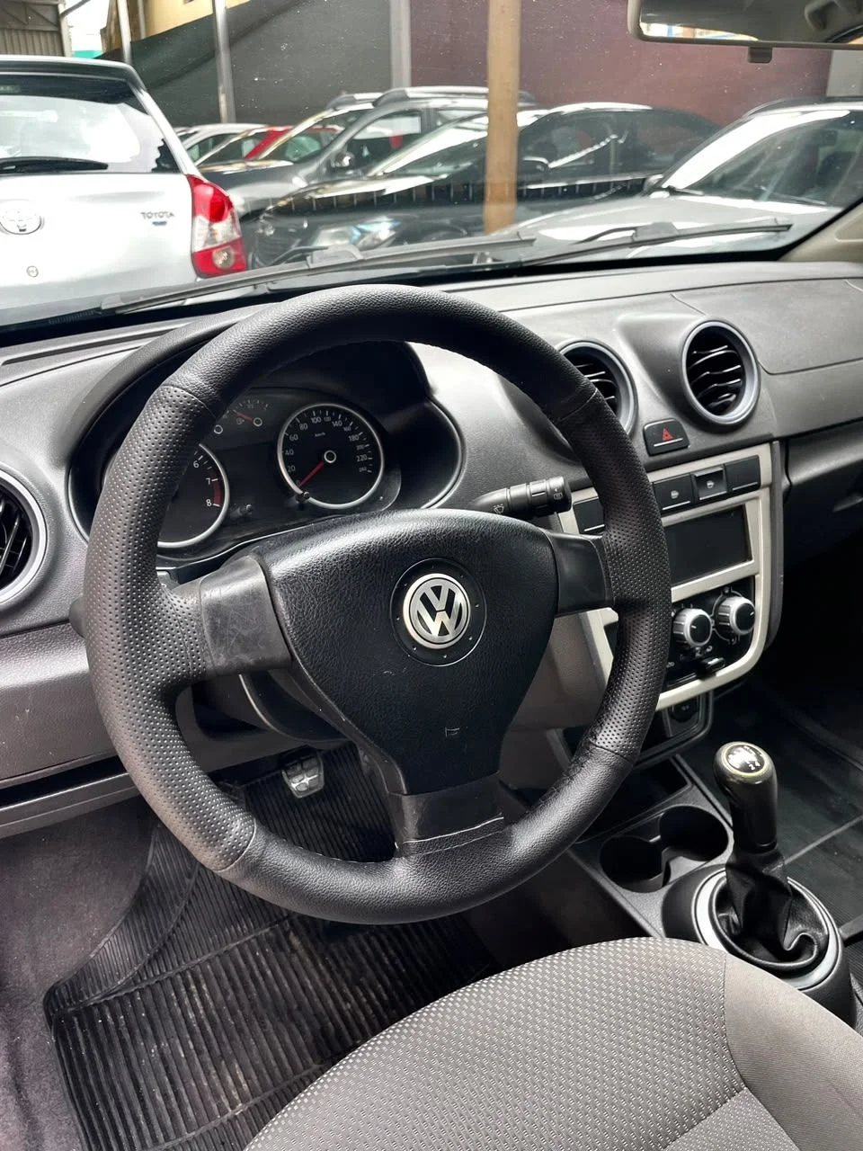 Volkswagen VOYAGE 1.6, foto 9 de 16