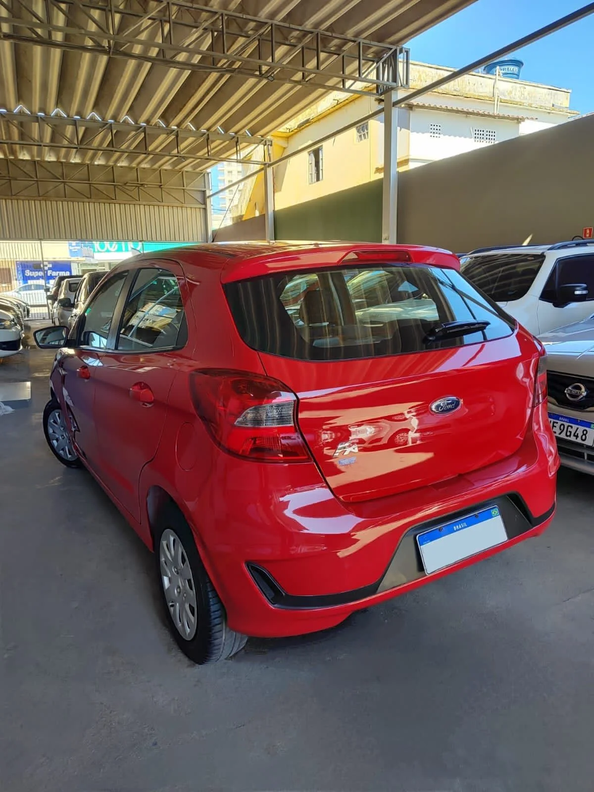 Ford KA 1.0, foto 3 de 8