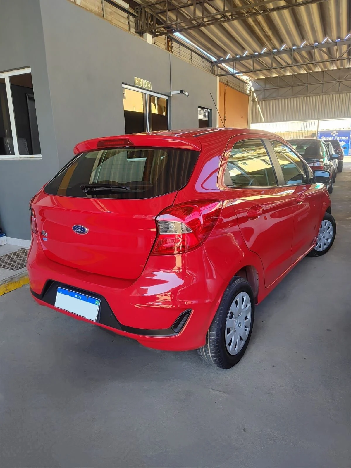 Ford KA 1.0, foto 4 de 8