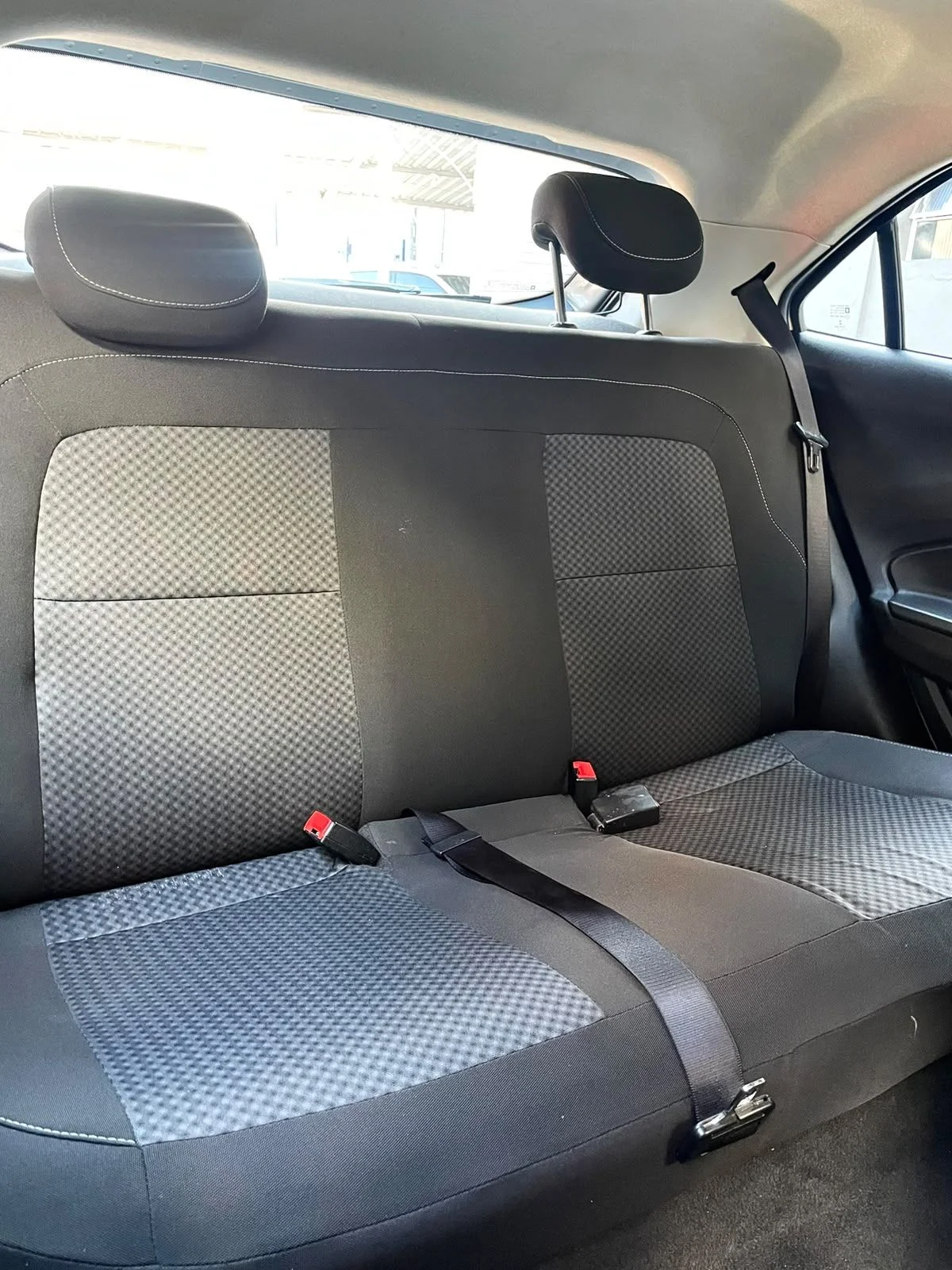 Chevrolet ONIX 1.0 LT, foto 16 de 16