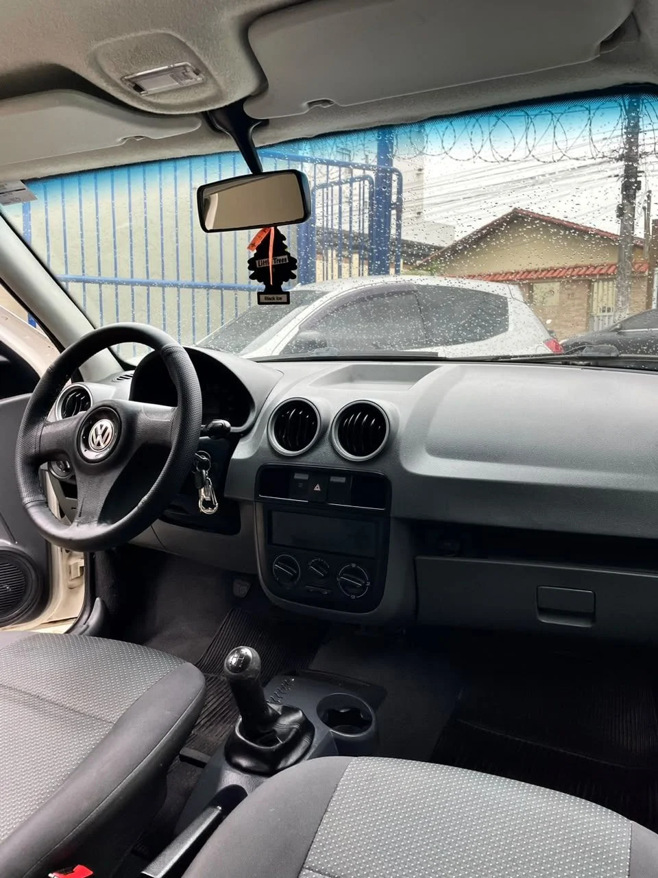 Volkswagen GOL 1.0, foto 12 de 15