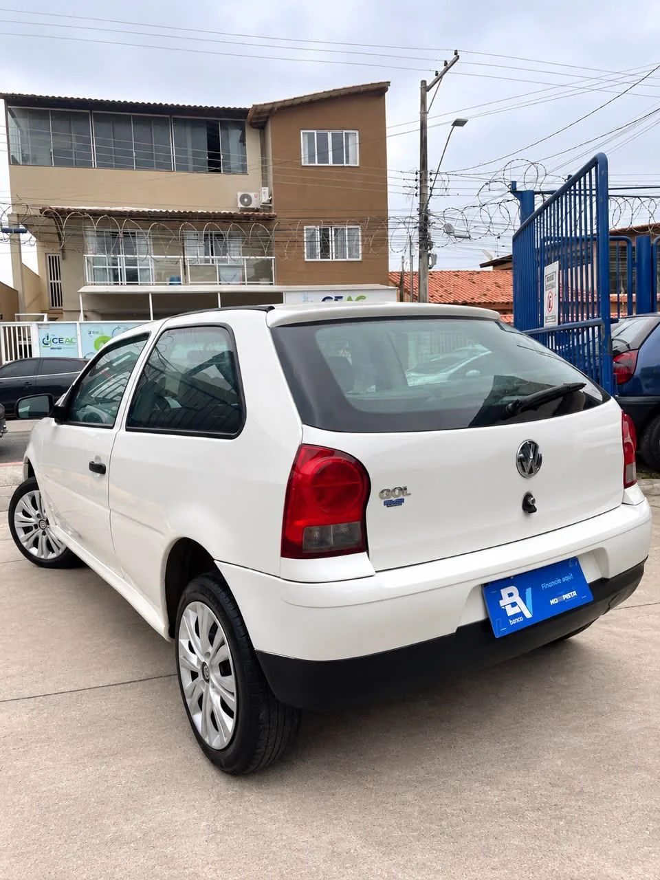 Volkswagen GOL 1.0, foto 4 de 15