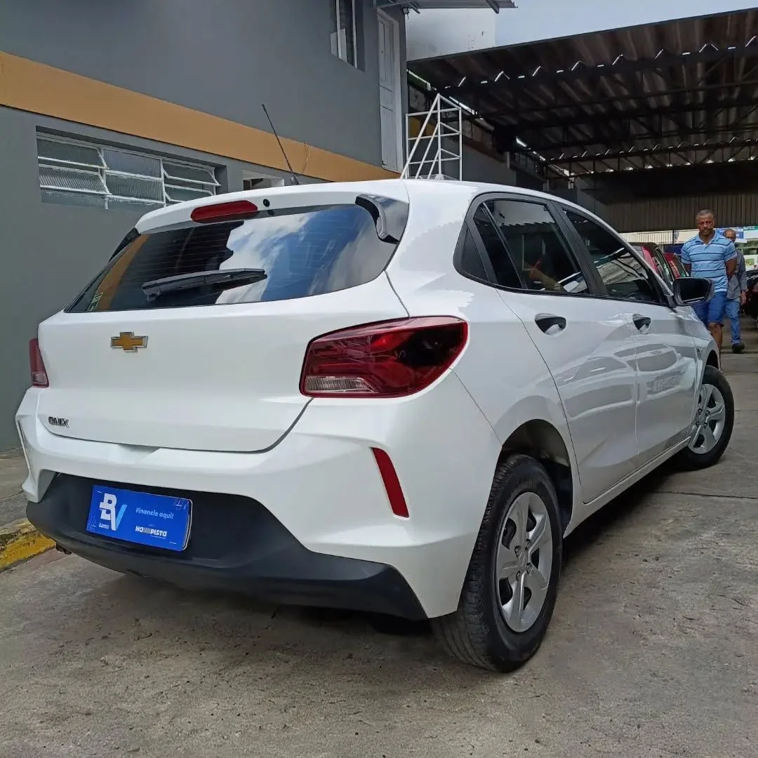 Chevrolet ONIX 1.0 HB, foto 4 de 8