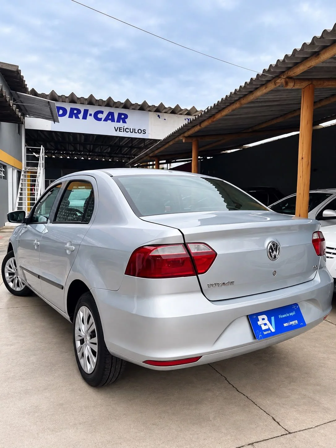 Volkswagen VOYAGE 1.6 CITY, foto 4 de 17