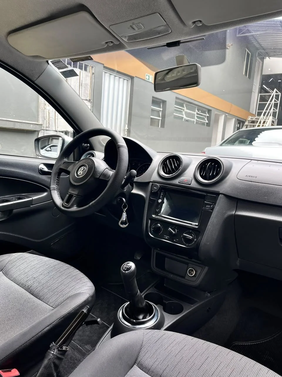 Volkswagen VOYAGE 1.6 CITY, foto 14 de 17