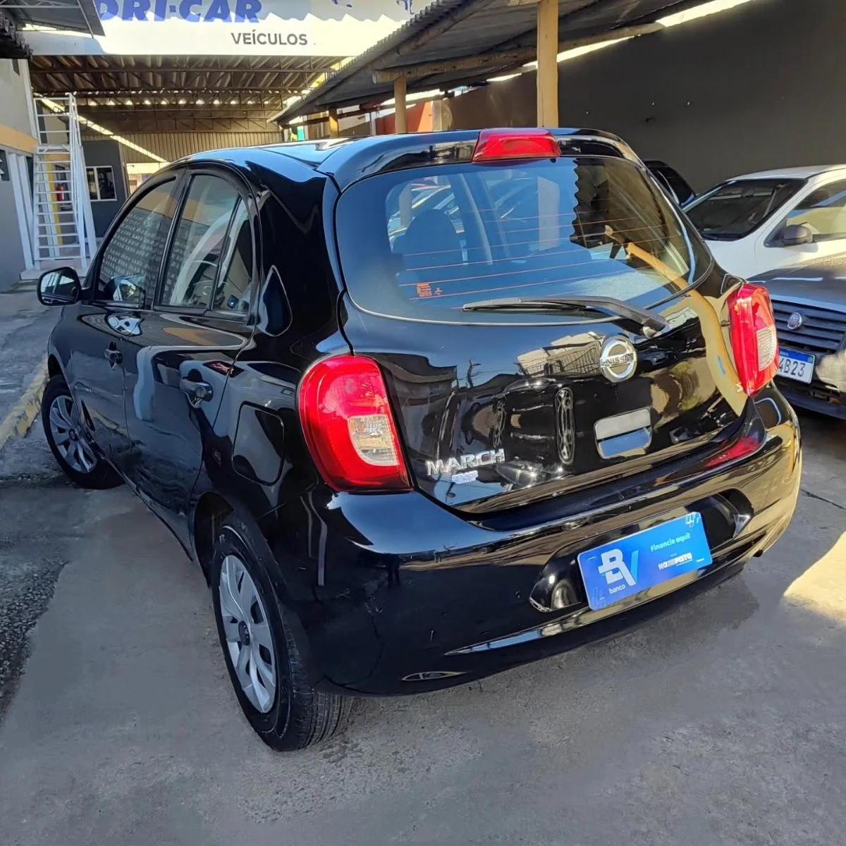 Nissan MARCH 1.6 SL FLEX, foto 3 de 7