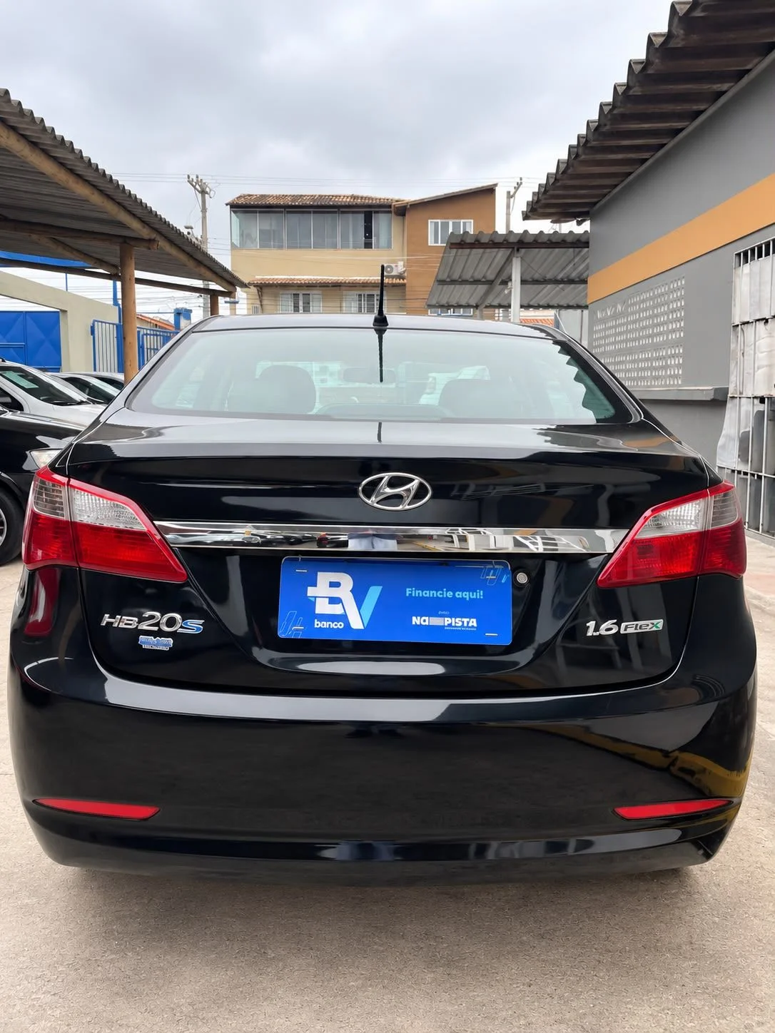 Hyundai HB20S 1.6, foto 5 de 15