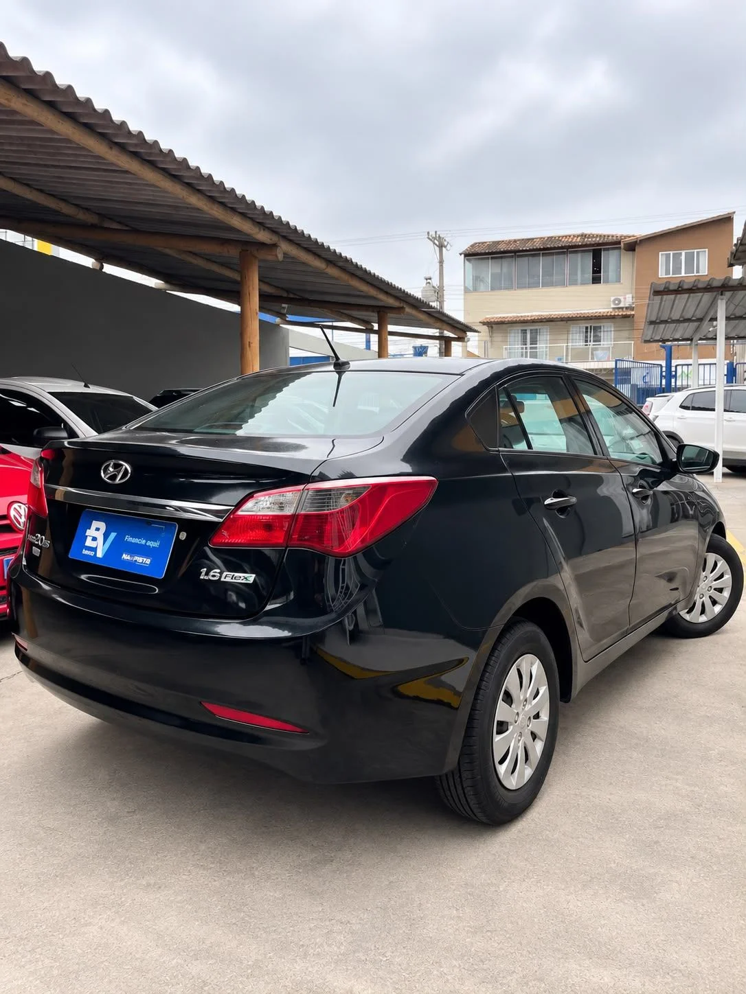 Hyundai HB20S 1.6, foto 6 de 15