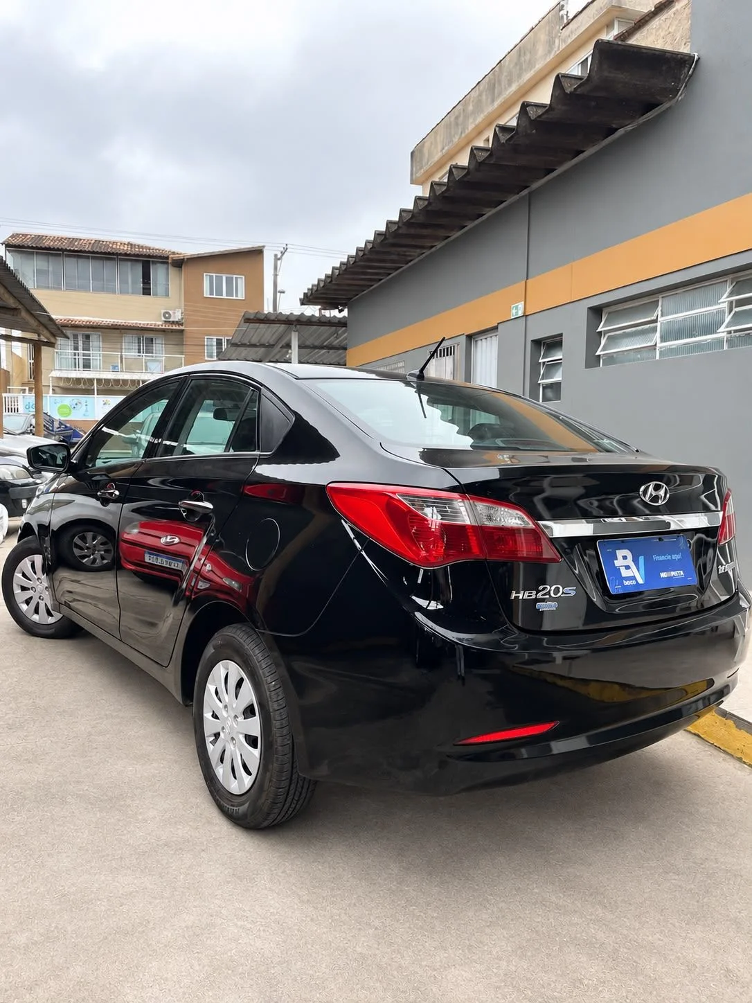 Hyundai HB20S 1.6, foto 4 de 15